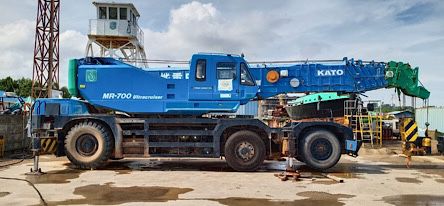 70 Ton Used KATO MR700(KR70H) Rough Terrain Crane