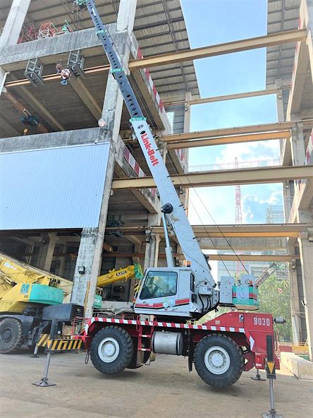 30 Ton Used LINKBELT RTC8030-II Rough Terrain Crane