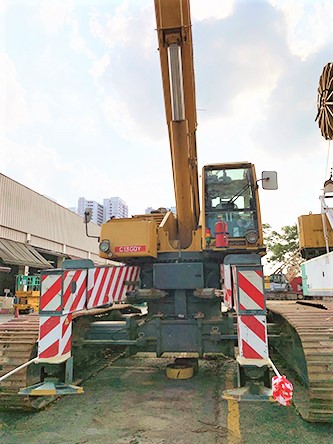 70 Ton Used MARCHETTI CW70-42L Telescopic Crawler Crane